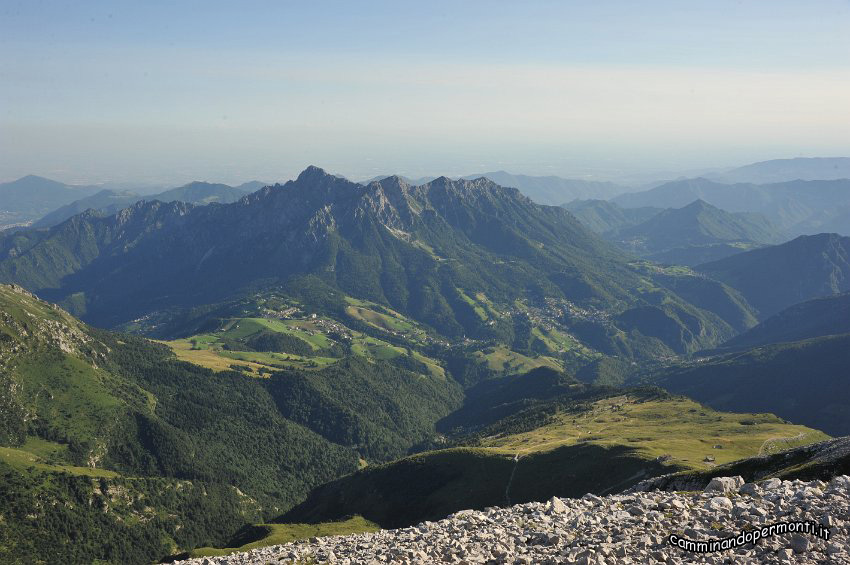 41 Monte Alben - Conca di Oltre il Colle.JPG